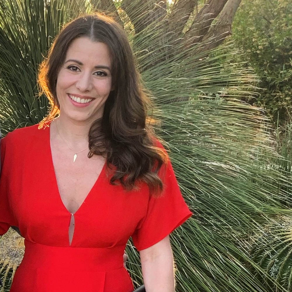 Meet your Posher, Nicole